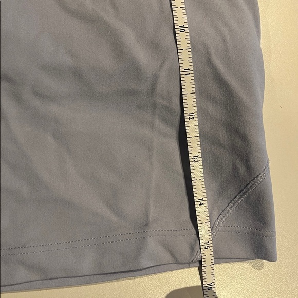 Lululemon sports bra - Picture 4 of 6